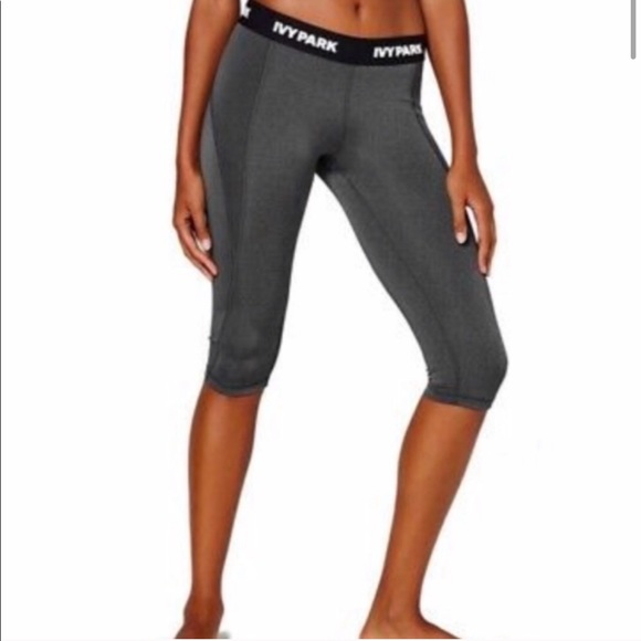 Ivy Park Grey I Logo Capri Leggings Sz 
